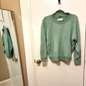 EntireWorld Sweatshirt Type A Version 1 - Women | Color: Mint Green | Size: XL